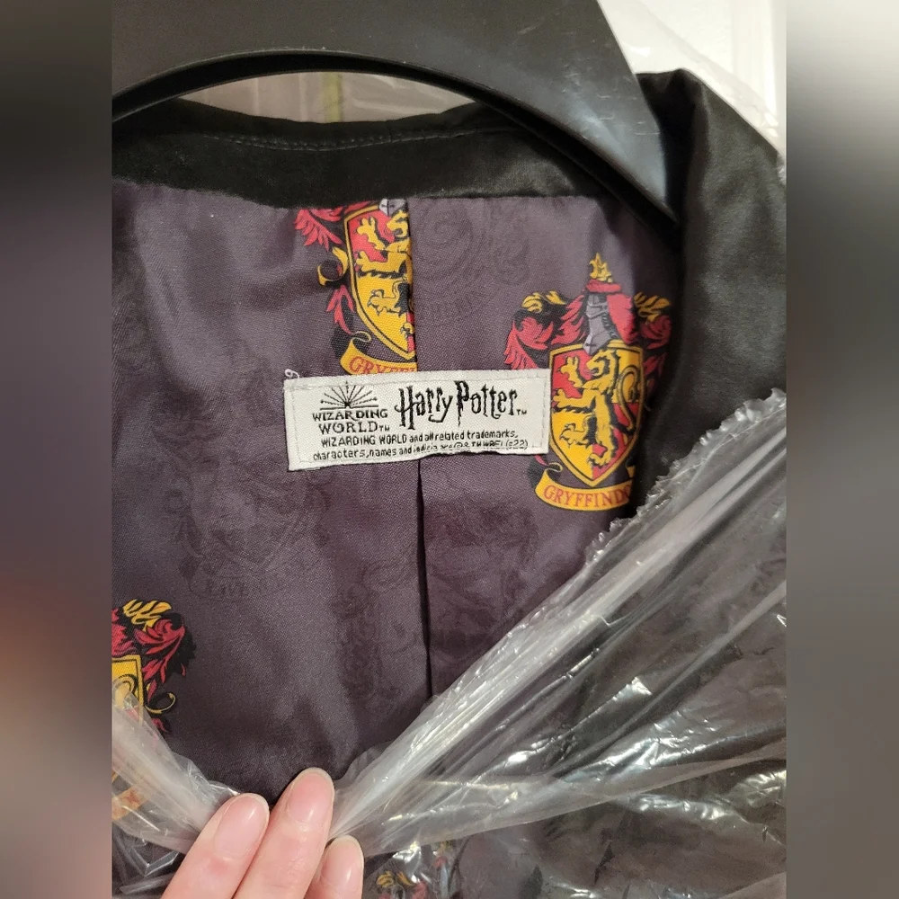 NWT Harry Potter Gryffindor Deluxe Men's Blazer- 38R- Warner Bros, Cosplay